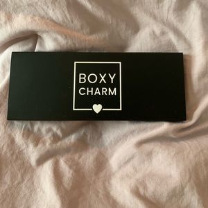BoxyCharm Eye Shadow palette